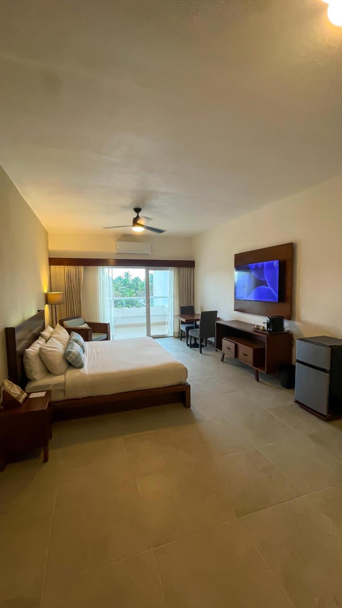 The Mint Resort Isla Mujeres Buitenkant foto
