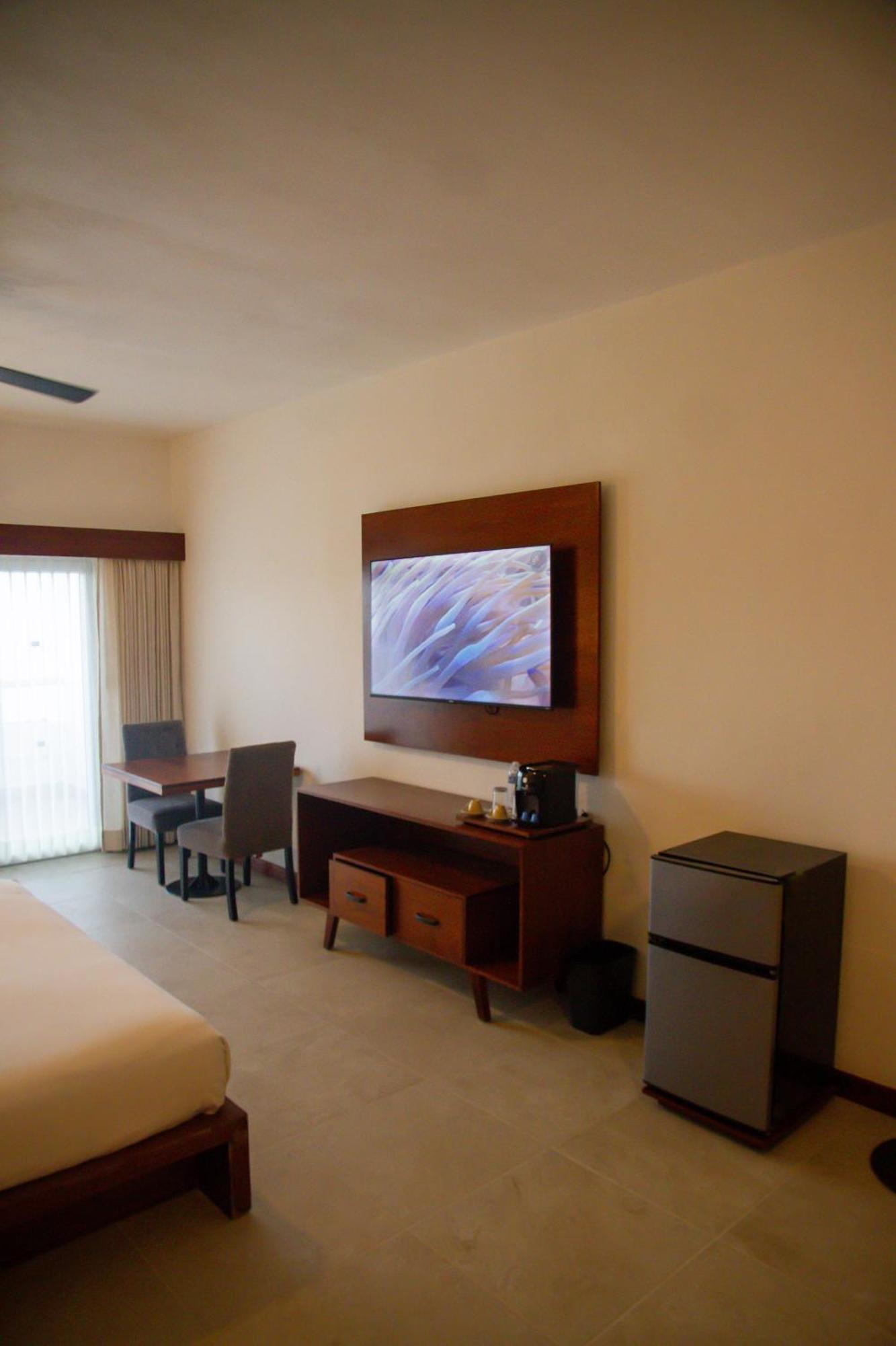 The Mint Resort Isla Mujeres Buitenkant foto